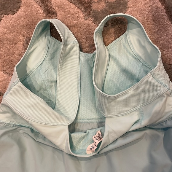 Lululemon tank top - Picture 5 of 9